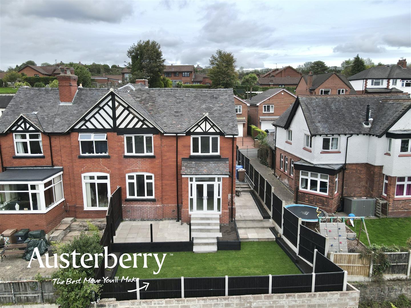 3 bed property in Star & Garter Road, Stoke-On-Trent